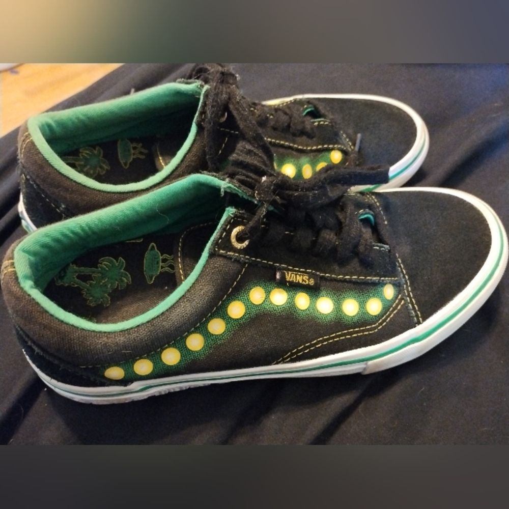 VANS Old Skool Pro Shake Junt Black Suede Casual Sneakers Size 6